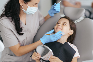frequence-des-controles-dentaires-chez-l-enfant-dentiste-roissy-en-brie