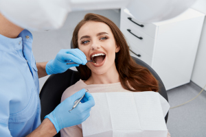 quel-bilan-dentaire-avant-une-chirurgie-ou-un-traitement-dits-lourds-dentiste-roissy-en-brie
