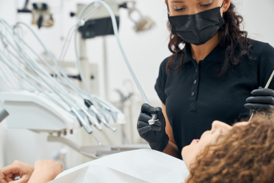 perte-des-dents-et-traitement-dentiste-roissy-en-brie