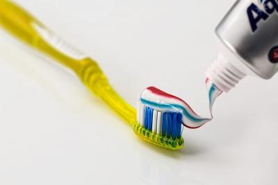 Dr Hayoun et Dr Attiach dentiste à Roissy-en-Brie : La dose de dentifrice idéale